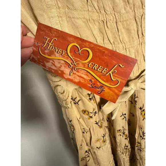 Scully | Honey Creek Collection Dress: Cap Sleeve Sand - Picture 4 of 7